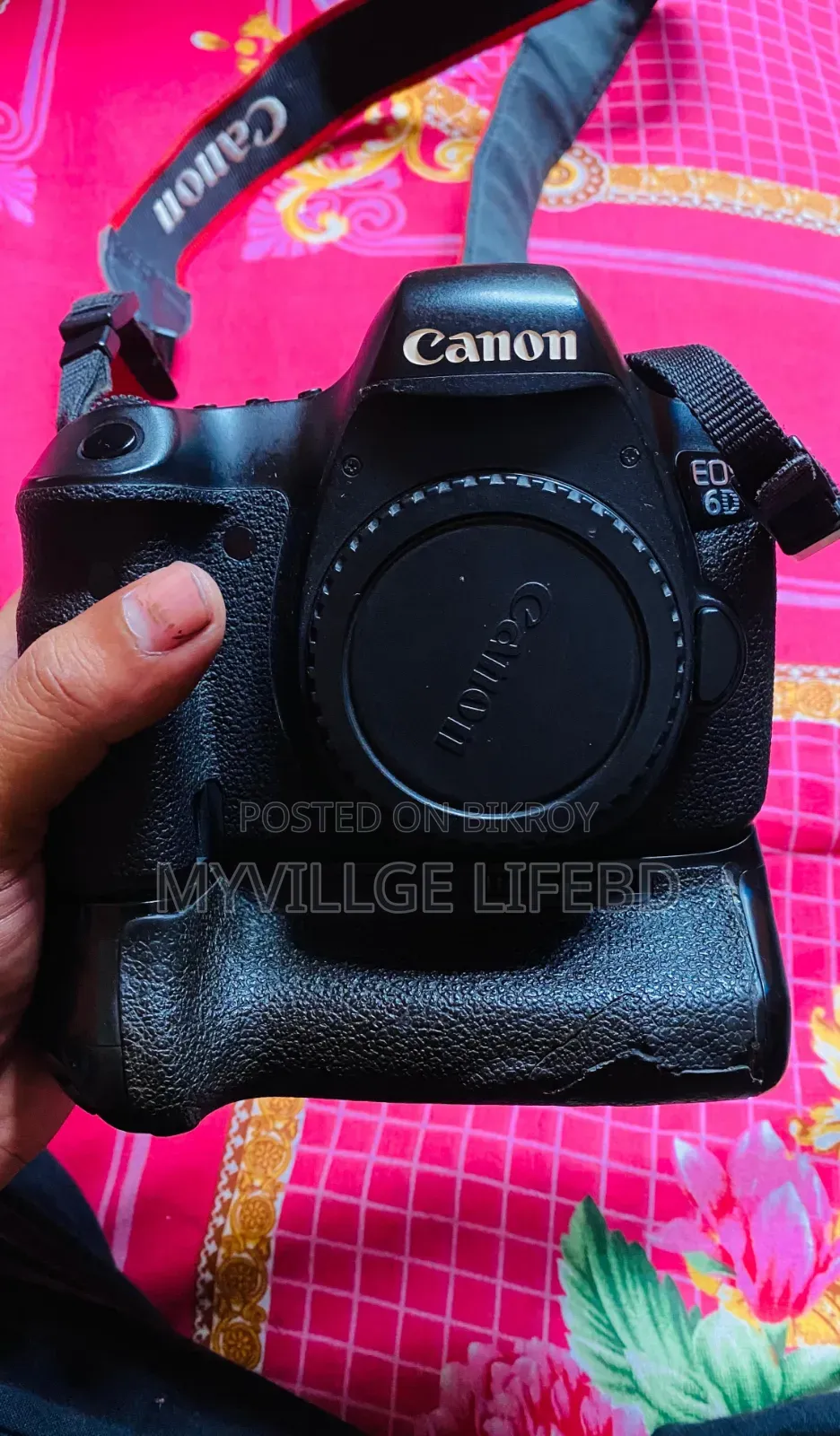 Canon 6D Full Frame and 85mm Canon Lens