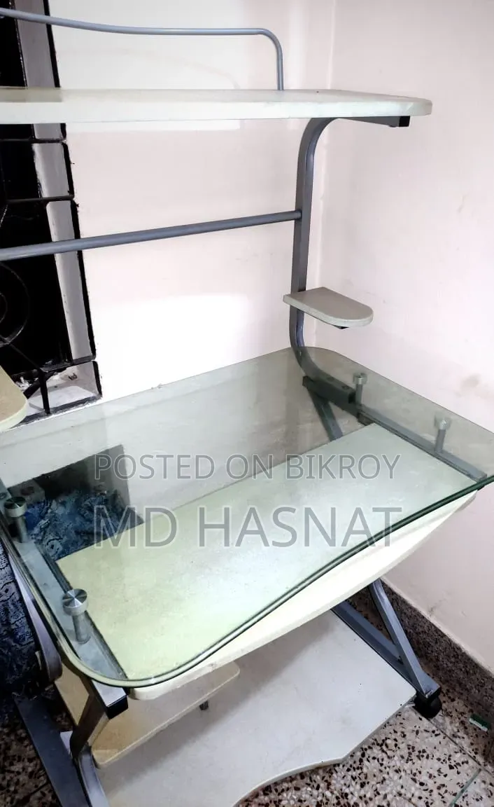 Computer Table