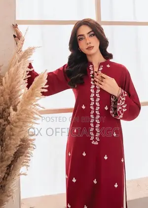 Beautiful Floral Embroidery On Kurti