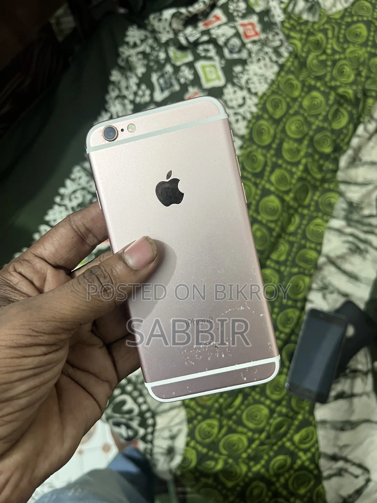 Apple iPhone 6s 16 GB Gold