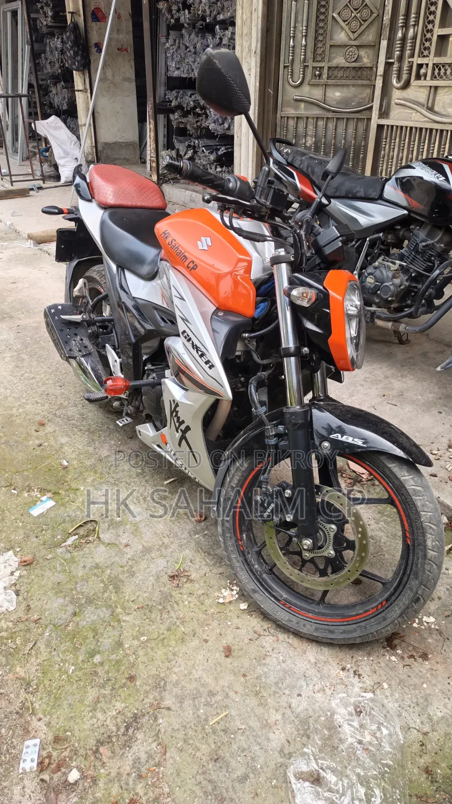 Suzuki Gixxer Fi ABS 2022 Orange