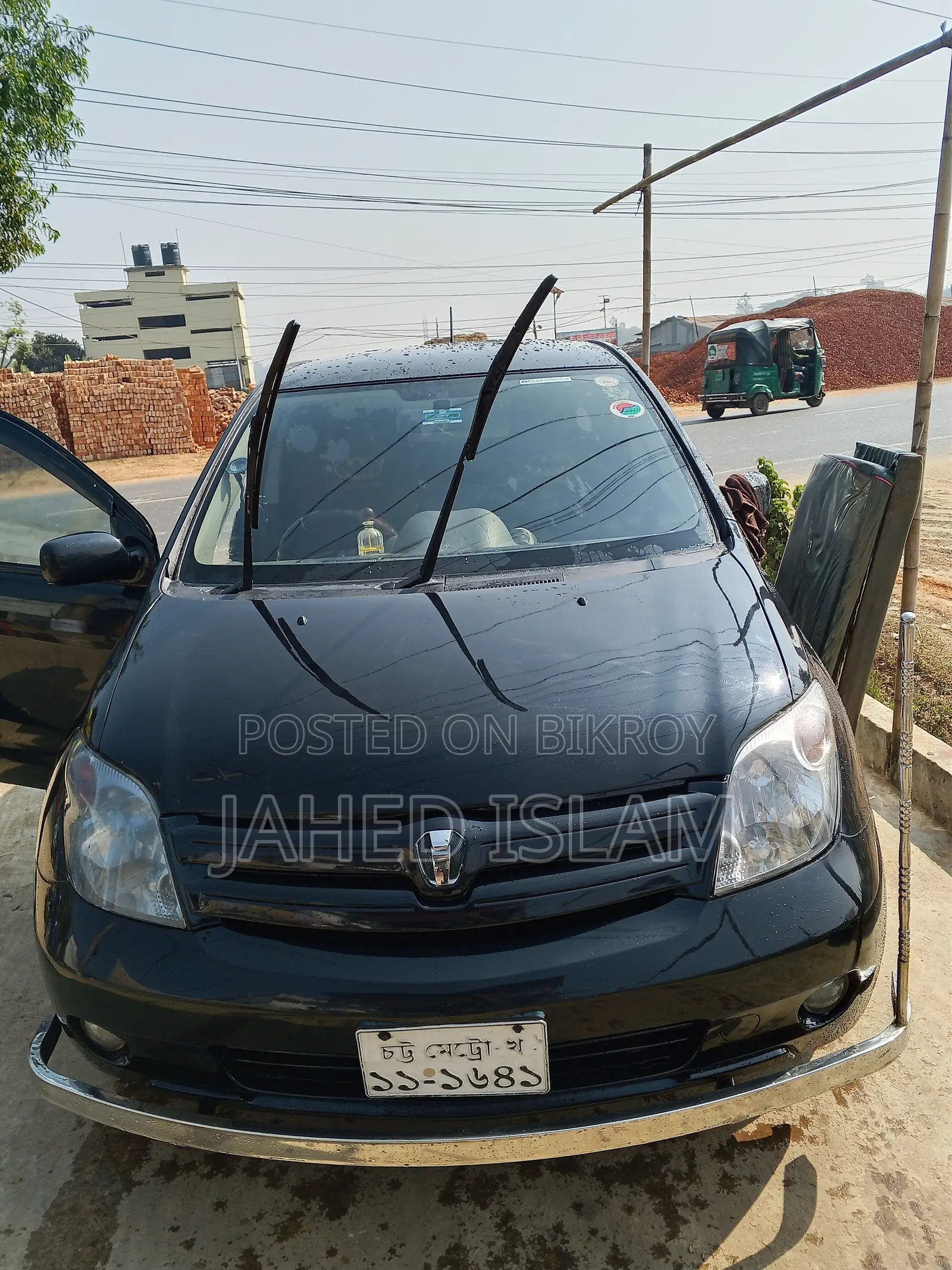 Toyota IST 2004 Black