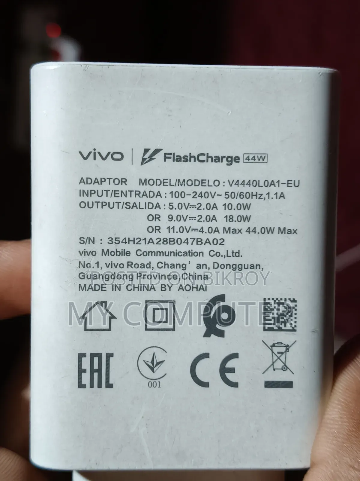 Original Vivo 44W FlashCharge Charger (with cable) in good condition for sale