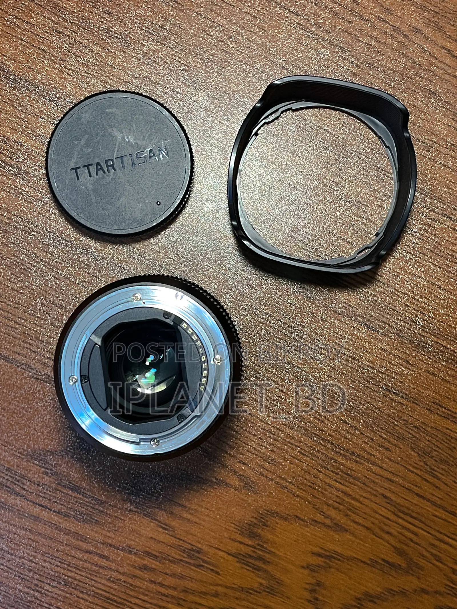 75mm F/2.0 Sony E-mount
