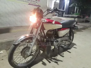 Honda 2009 Red