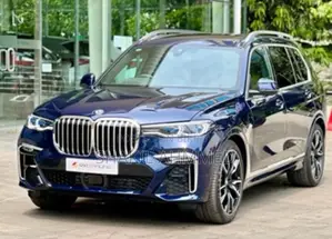 BMW X7 xDrive40i 2022 Blue