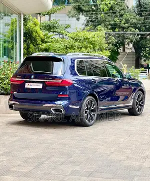 BMW X7 xDrive40i 2022 Blue