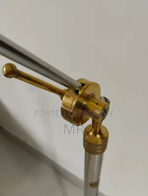 Microphone Stand/Mouthpiece Stand