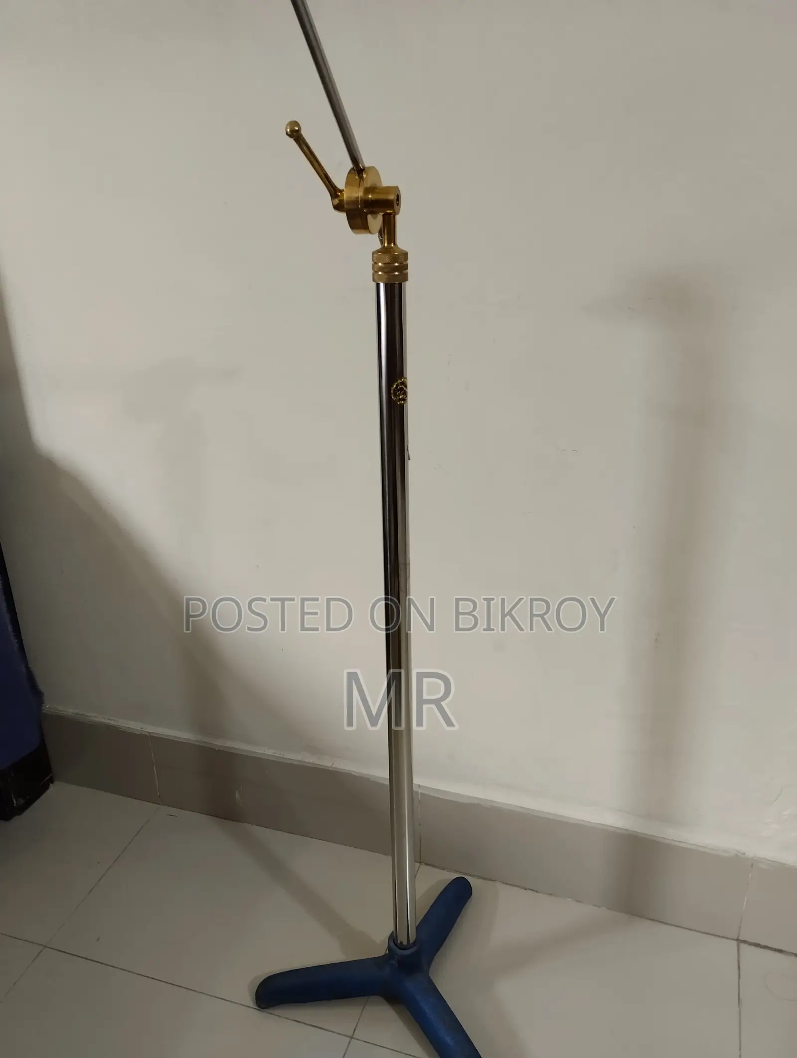 Microphone Stand/Mouthpiece Stand