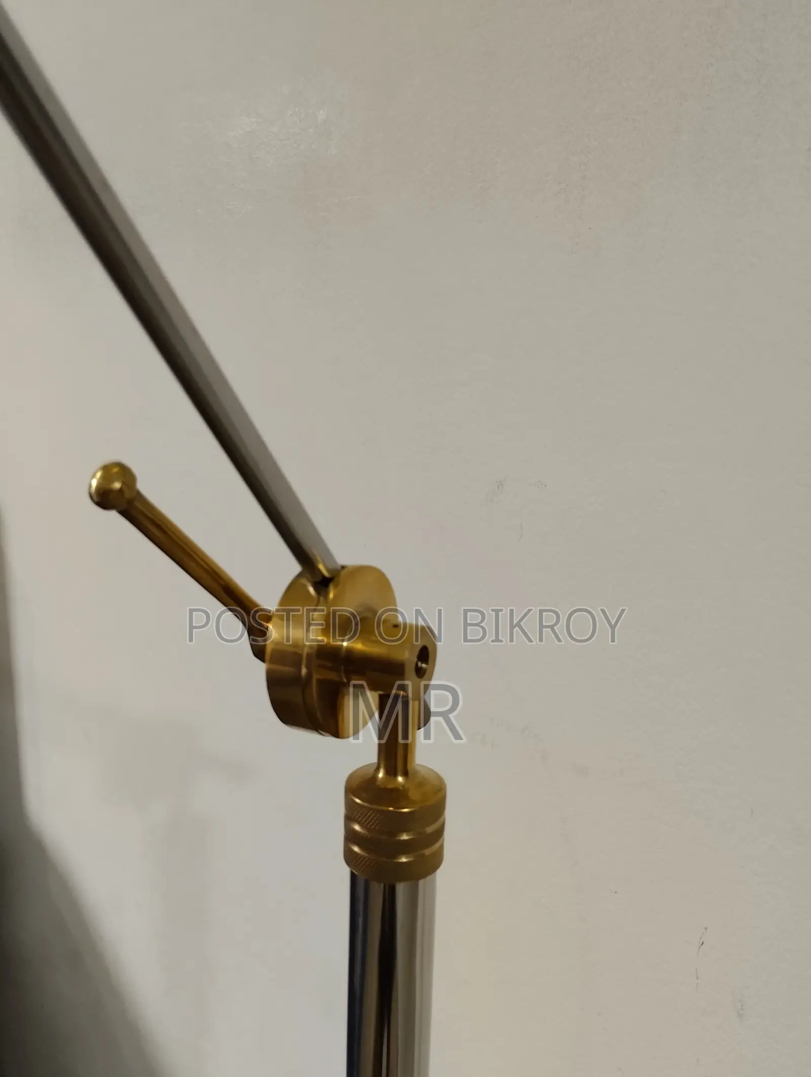 Microphone Stand/Mouthpiece Stand