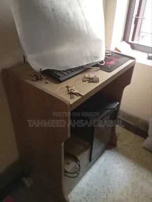 Computer Table