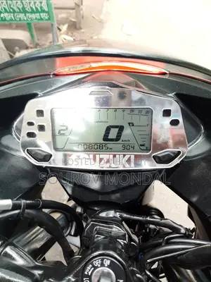 Suzuki Gixxer SF FI 2024 Orange