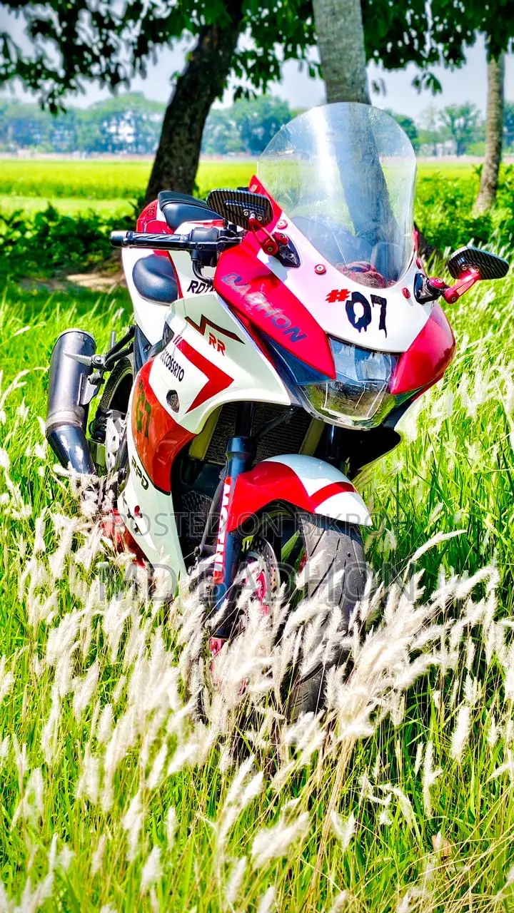 Suzuki GSX-R150 2022 Red
