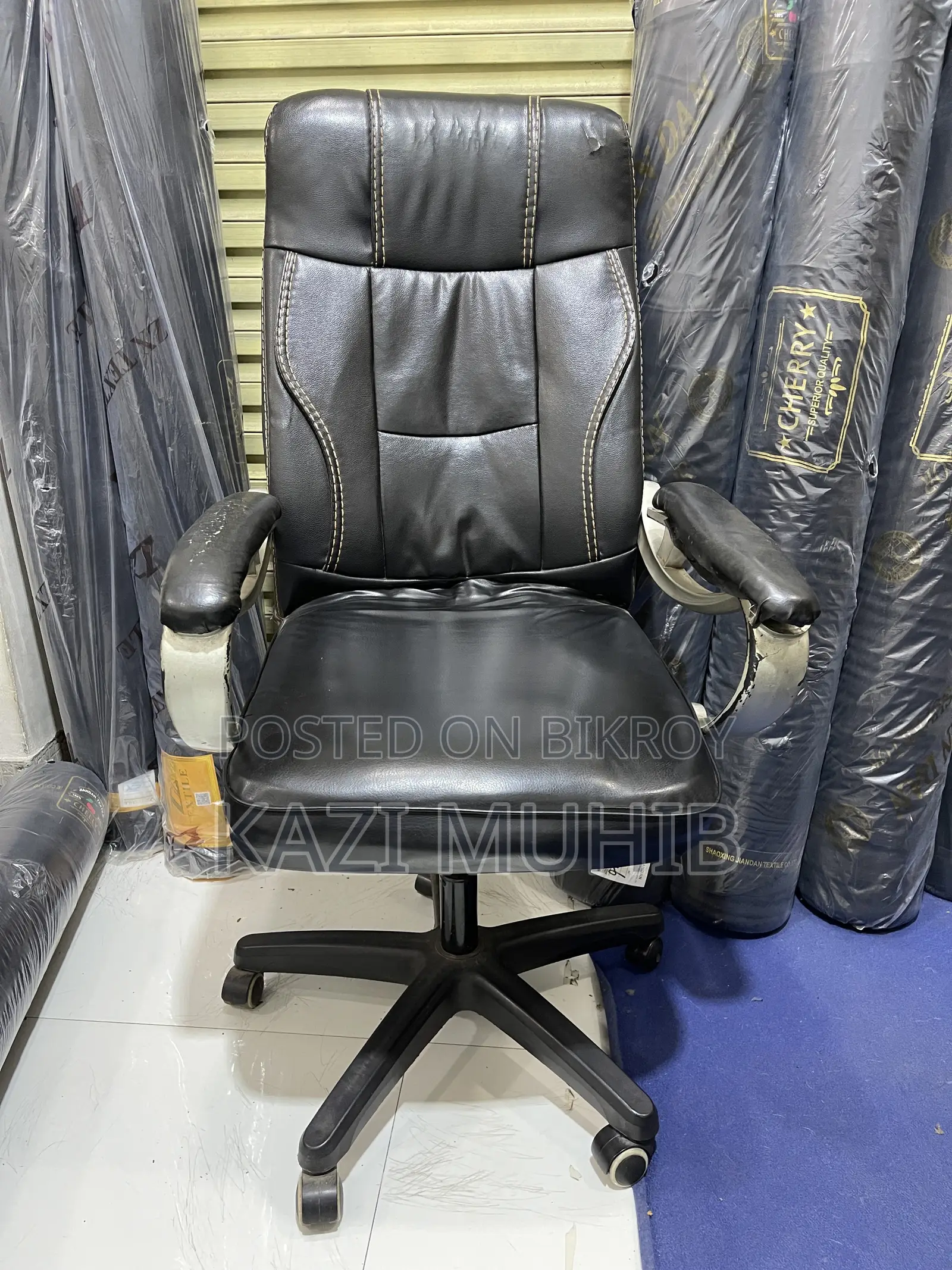 Office Chair Urgent Sale