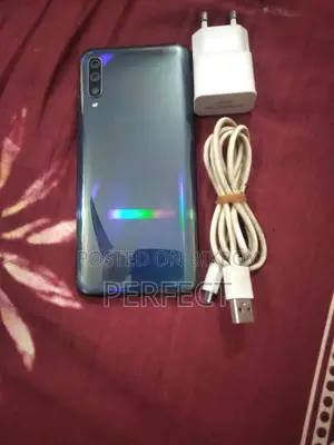 Samsung Galaxy A50 64 GB Blue
