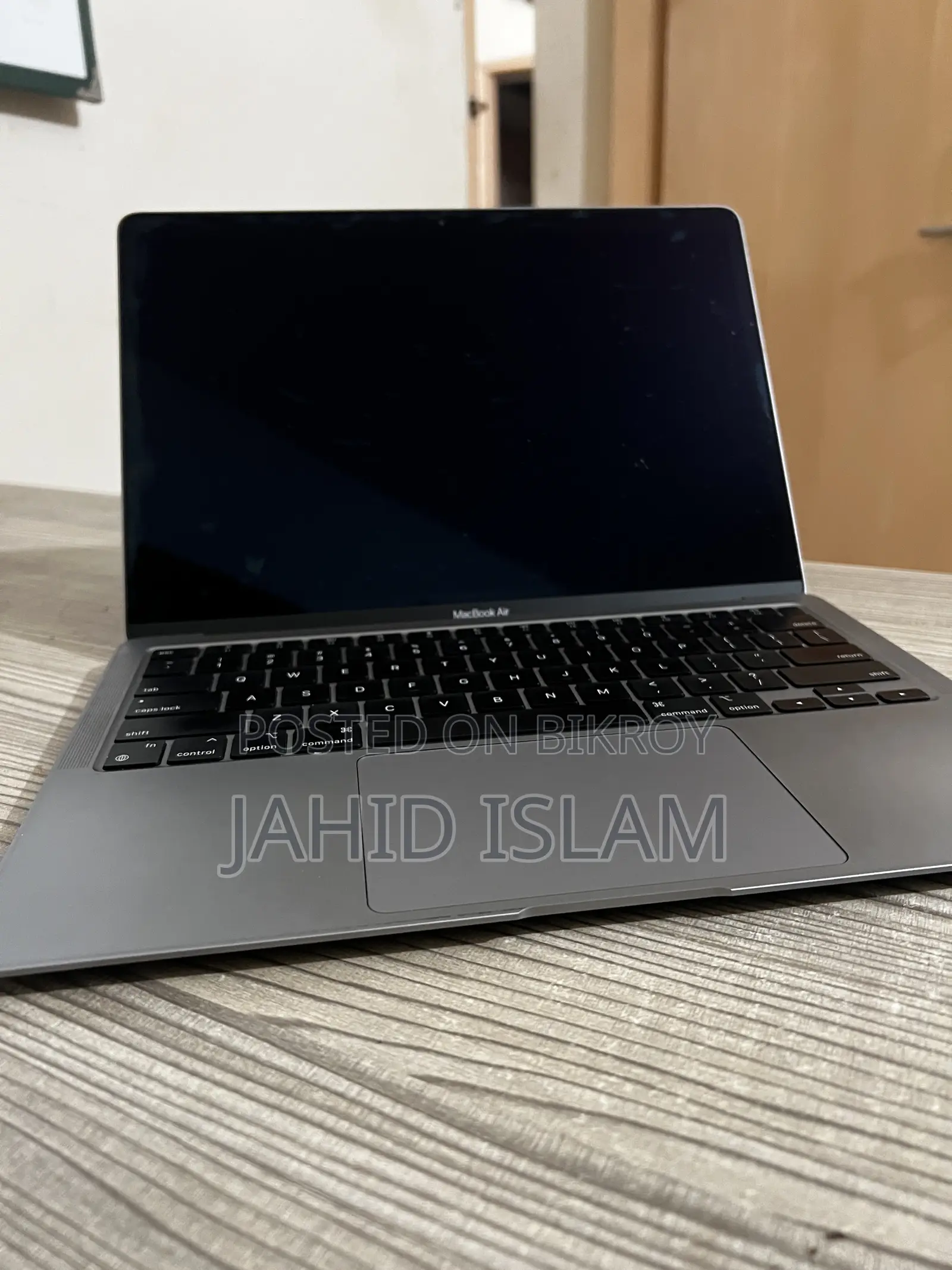 Laptop Apple MacBook Air 2020 8GB Apple M1 SSD 256GB