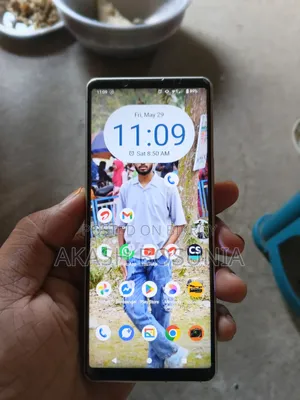 সনি এক্সপেরিয়া ৫ ৪ ১২৮ জিবি সাদা