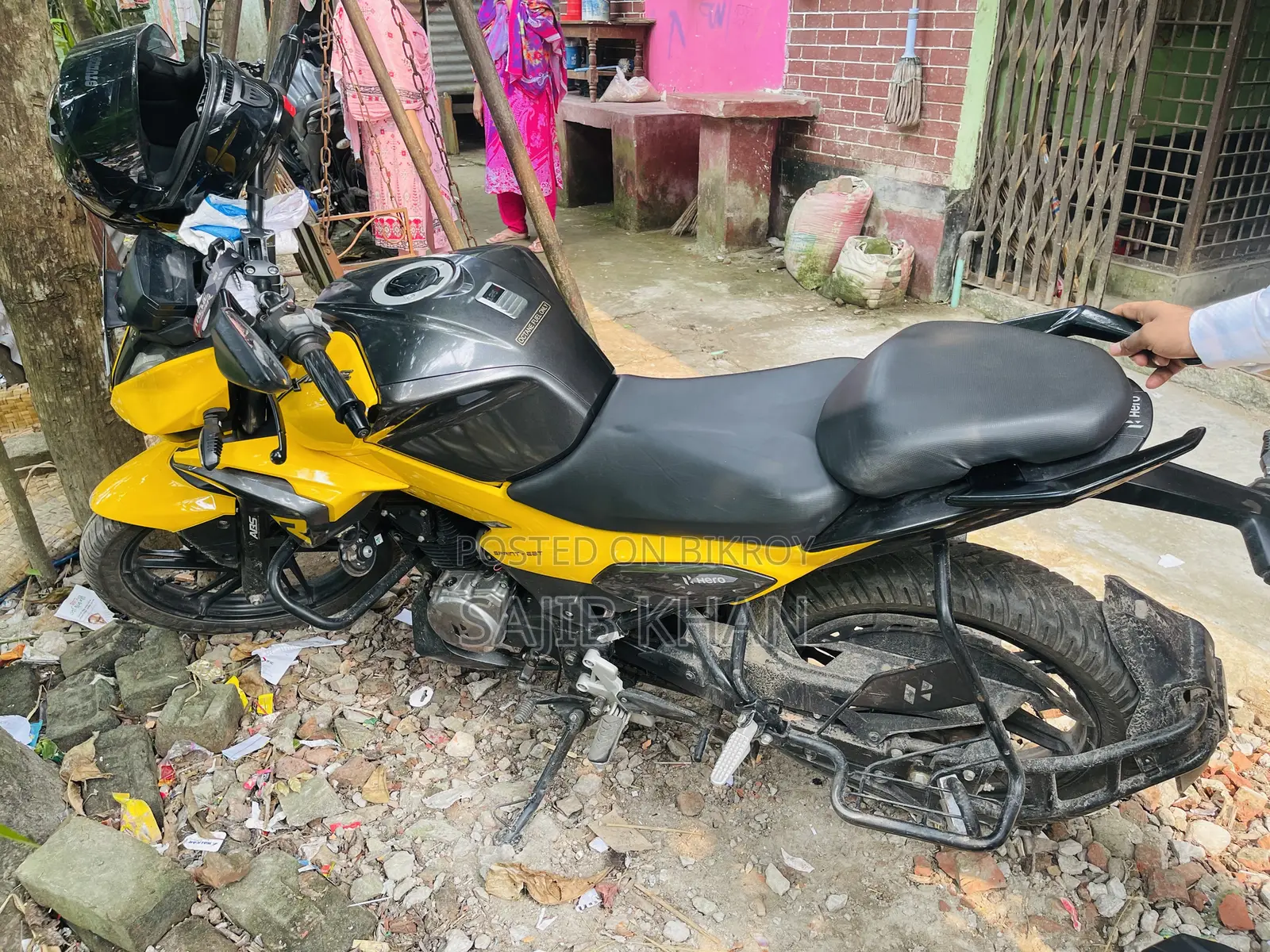 New Hero Xtreme 125R 2025 Yellow