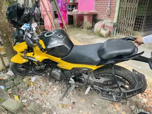 New Hero Xtreme 125R 2025 Yellow
