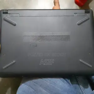 New Laptop HP Pavilion 14 8GB Intel Core i3 SSD 256GB