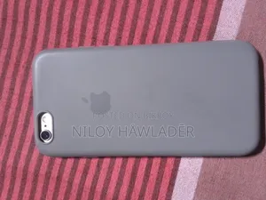 Apple iPhone 6s 64 GB Gold