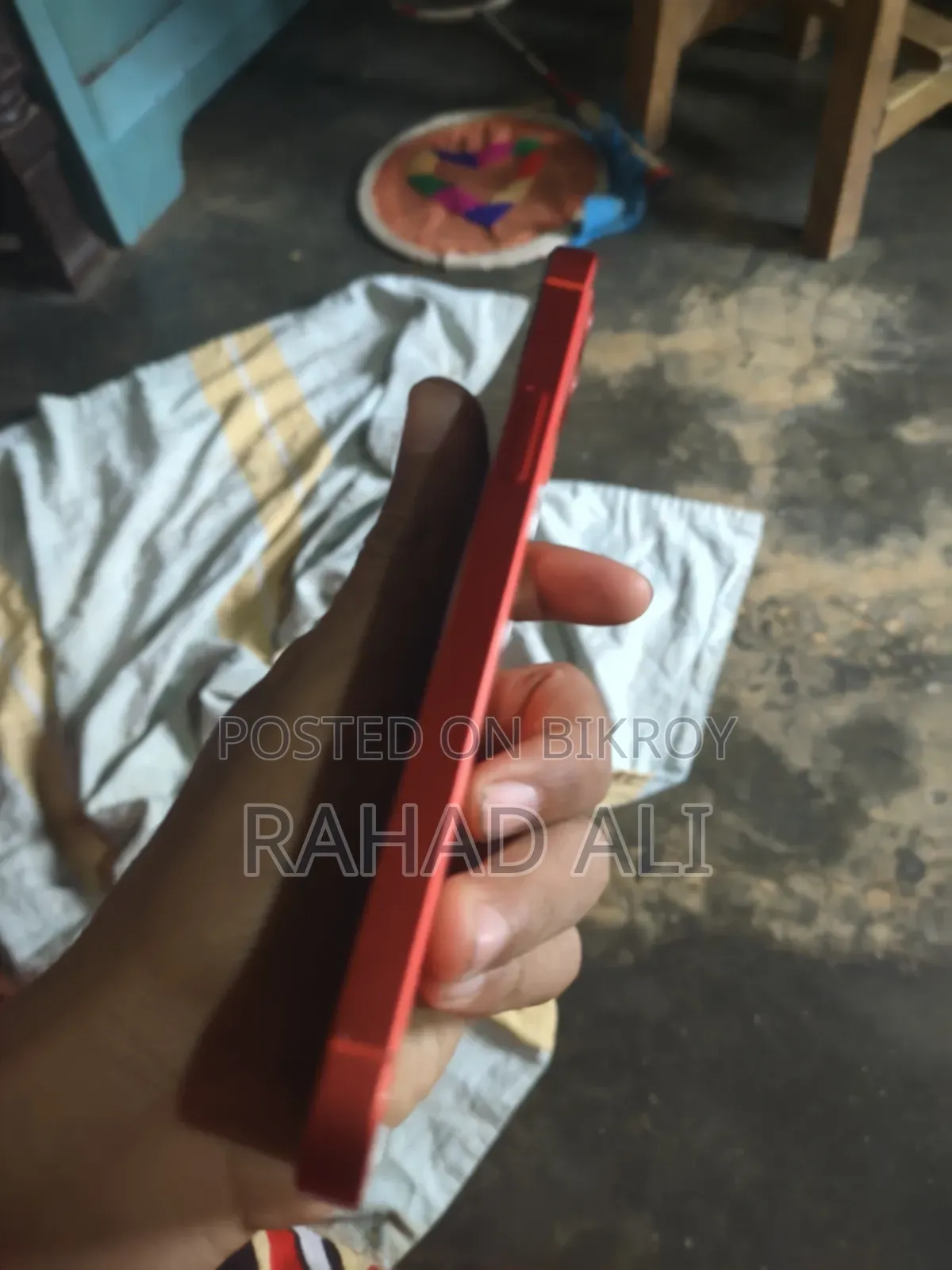 Apple iPhone 12 64 GB Red