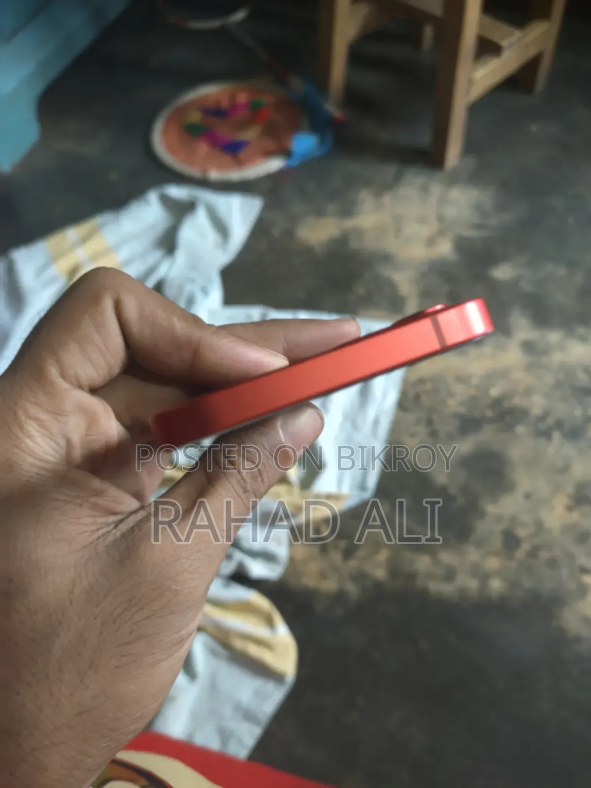 Apple iPhone 12 64 GB Red