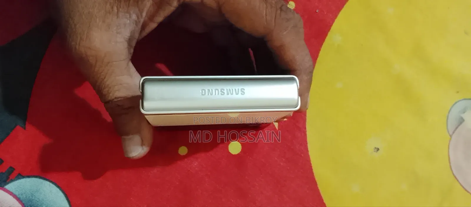 Samsung Galaxy Z Flip3 5G 256 GB Gold