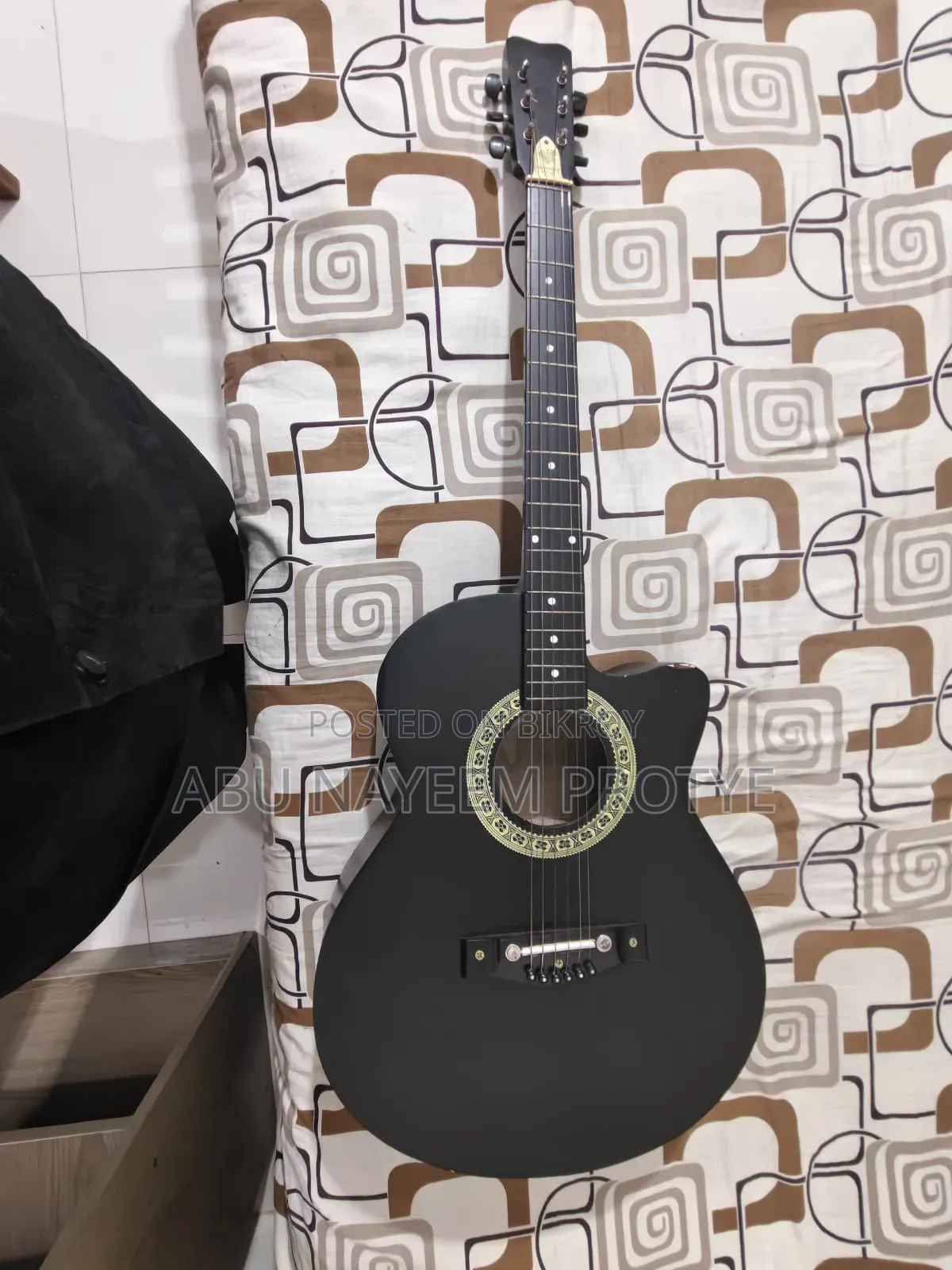 Acoustic Guitar