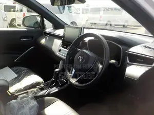 Toyota Corolla Cross 1.8 Hybrid FWD 2021 Pearl