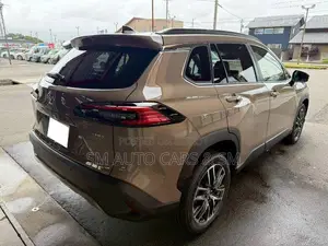 New Toyota Corolla Cross 2026 Brown