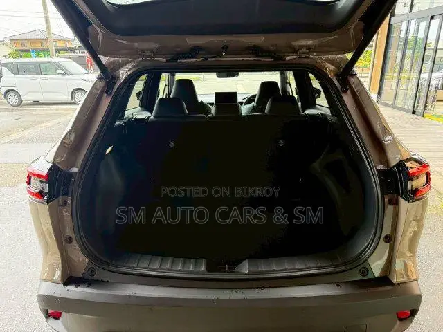 New Toyota Corolla Cross 2026 Brown