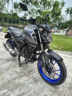 Yamaha FZ 2025 Gray