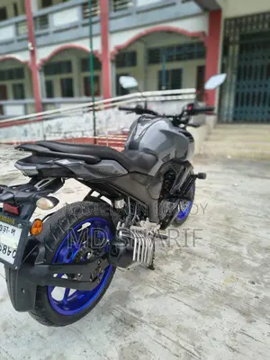 Yamaha FZ 2025 Gray