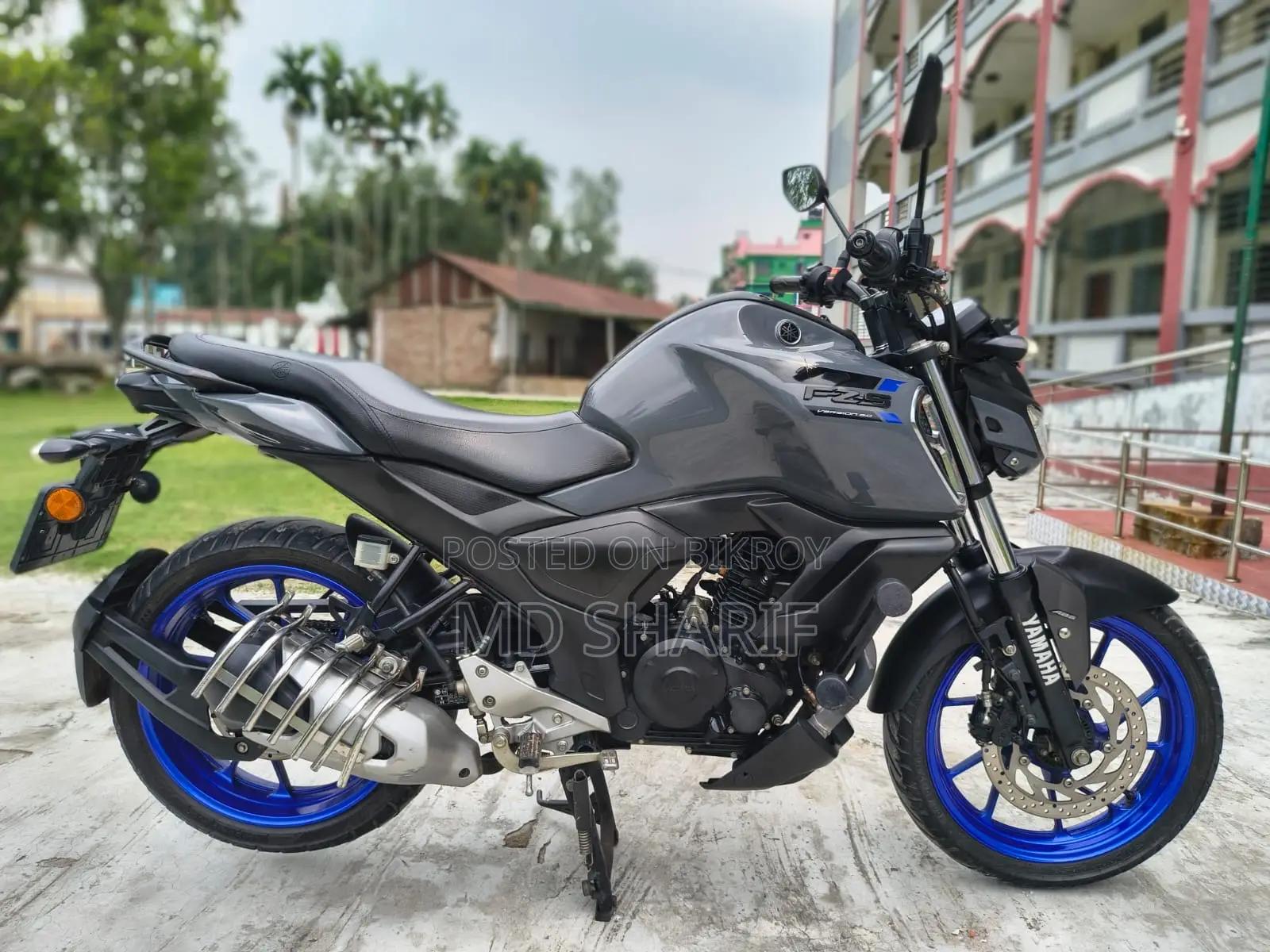 Yamaha FZ 2025 Gray