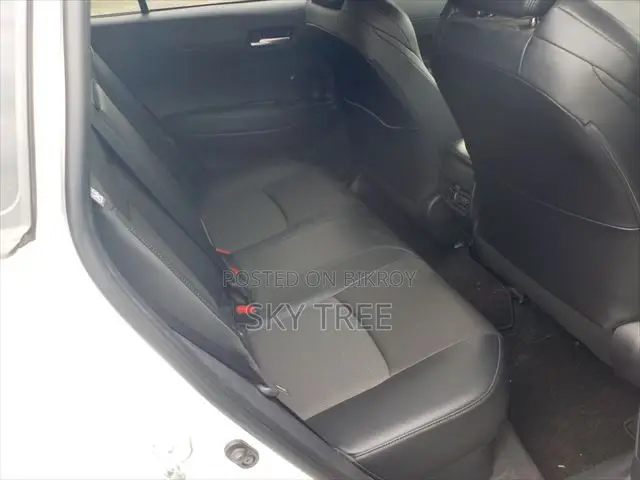 Toyota Corolla Cross 1.8 Hybrid FWD 2022 Pearl
