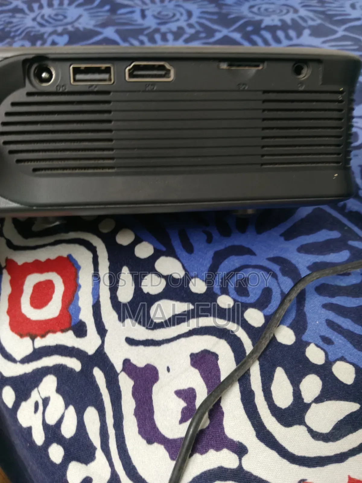 Budget Projector A30c