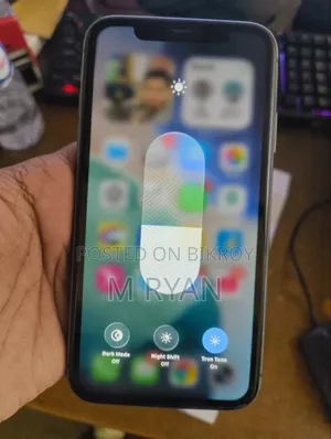 Apple iPhone 11 64 GB Black