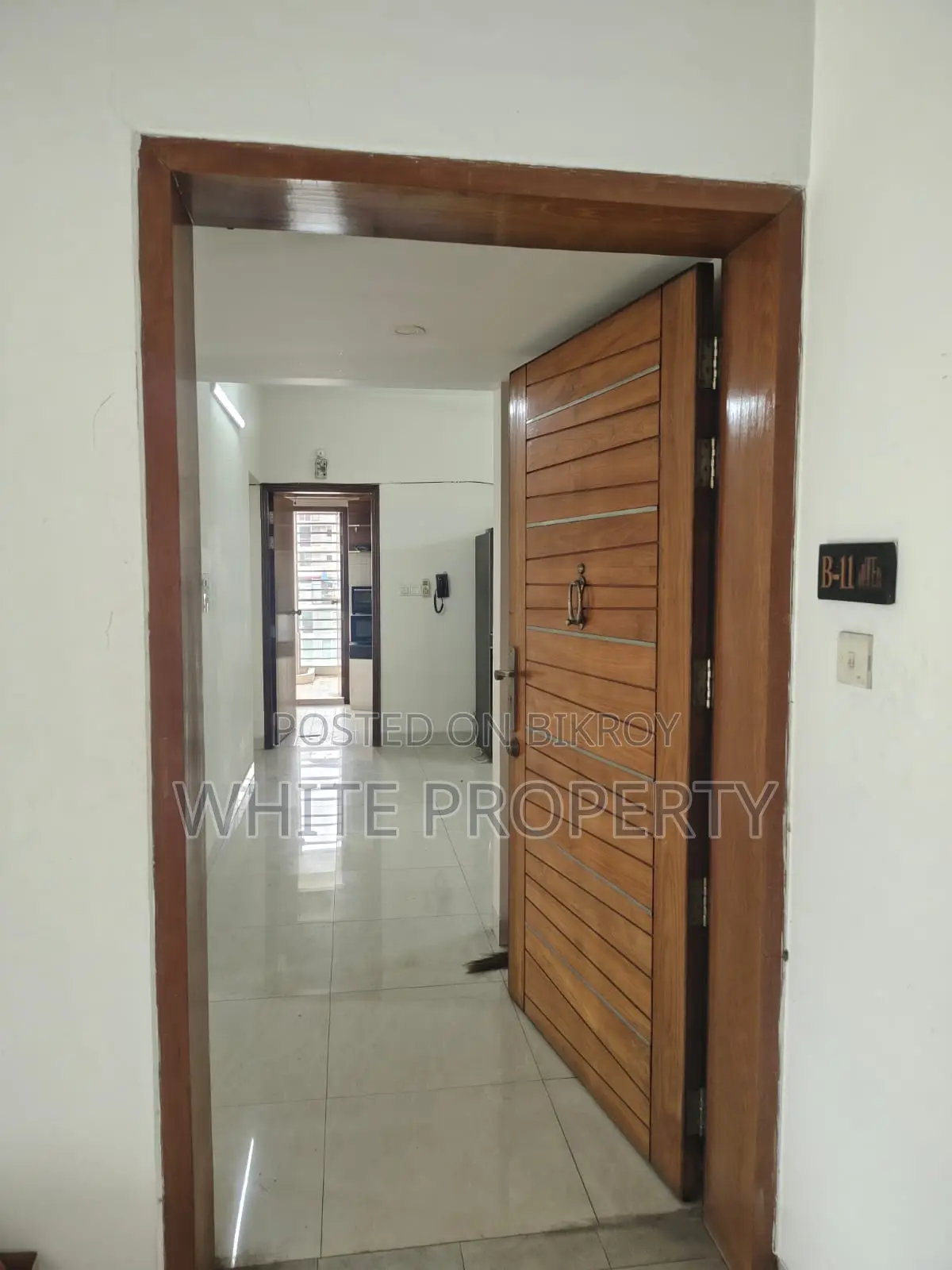 3-bedroom Apartment in White Property, Gulshan for Sale