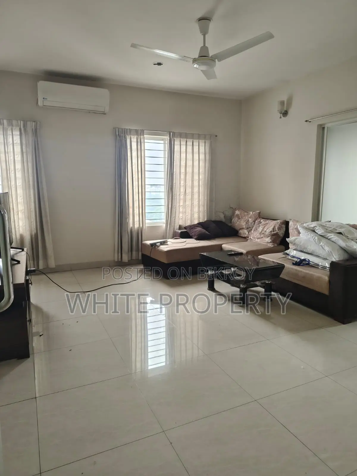 3-bedroom Apartment in White Property, Gulshan for Sale