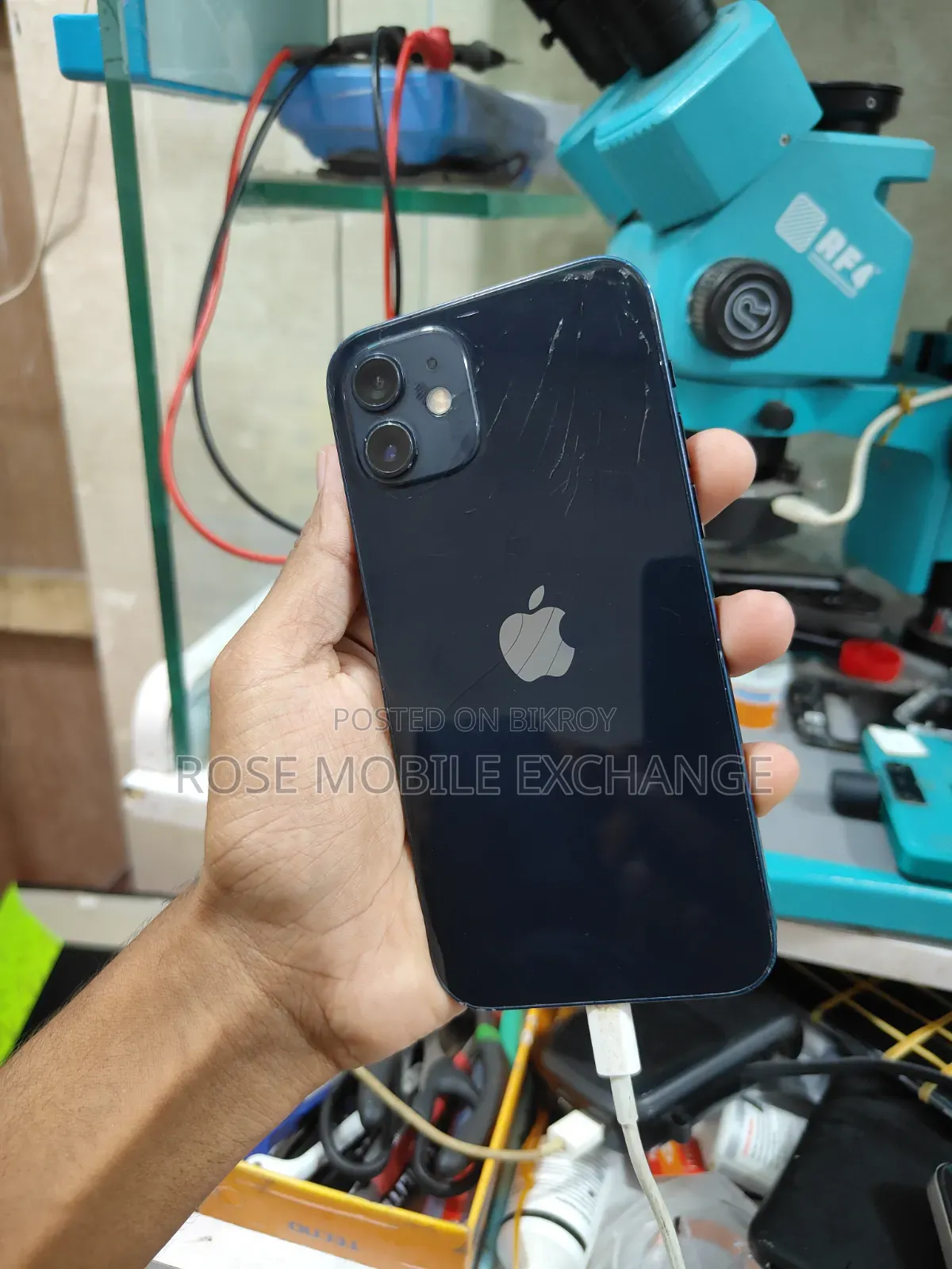 Apple iPhone 12 64 GB