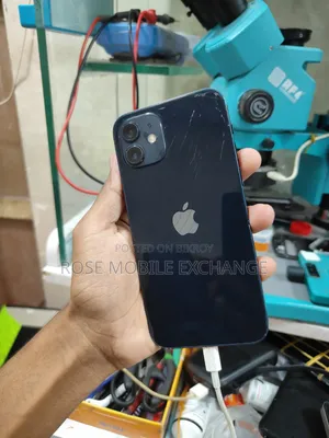 Apple iPhone 12 64 GB
