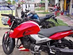 TVS Apache RTR 160 4V 2019 Red