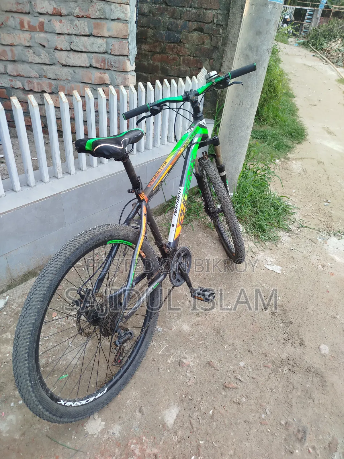 Must come to the location to take the bicycle