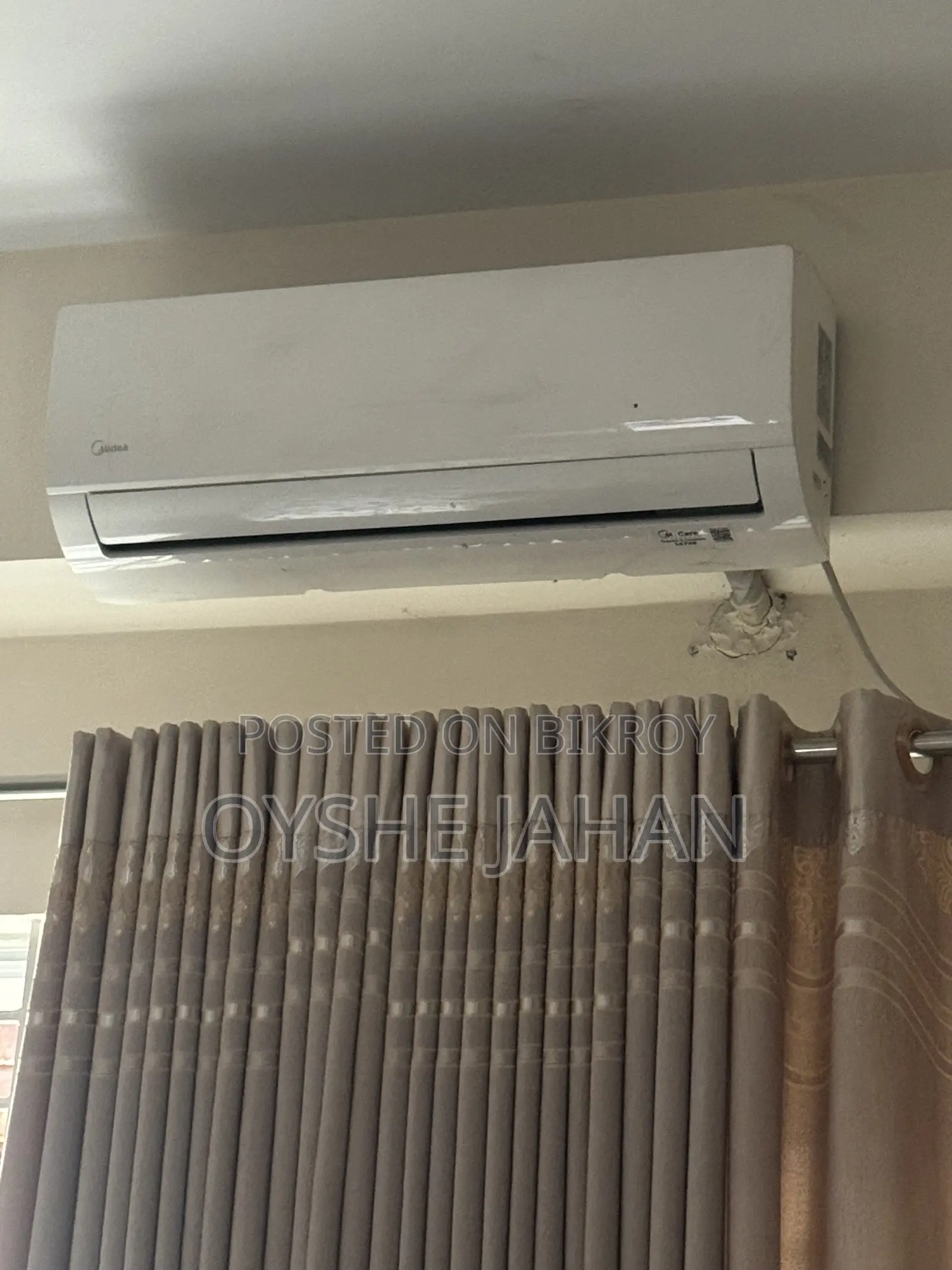 Media 1 Ton Non-Inverter AC