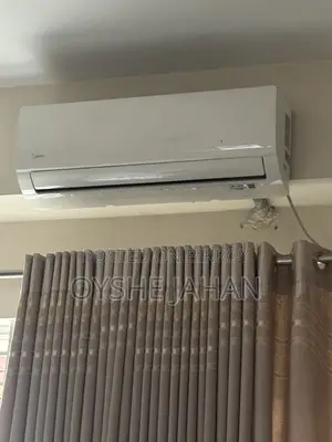Media 1 Ton Non-Inverter AC