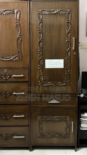 Teak Wood Almirah
