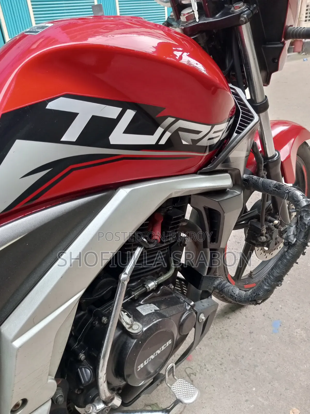 Runner Turbo V2 2022 Red