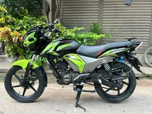 TVS Stryker 125 2021 Black