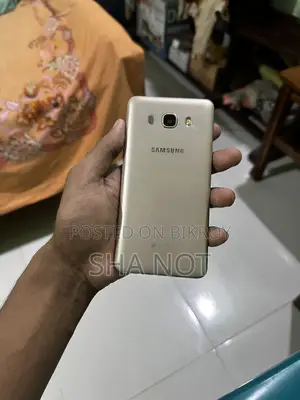 Samsung Galaxy J5 16 GB Rose Gold